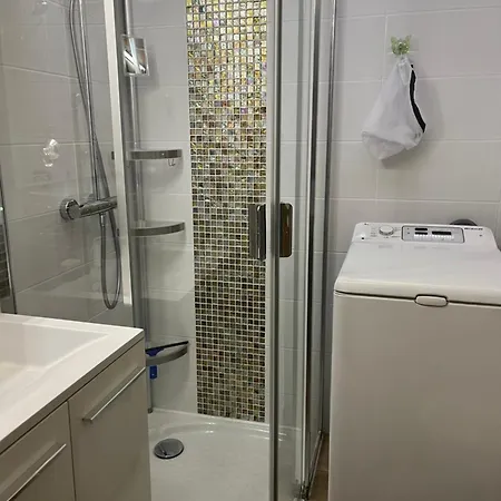 Апартаменты Tourette 4 Personnes 2 Mezzanines 1 Canape Lit